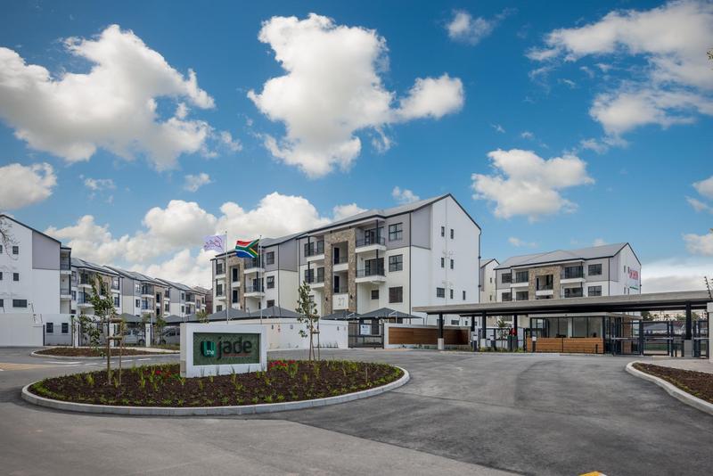 To Let 2 Bedroom Property for Rent in Paardevlei Western Cape